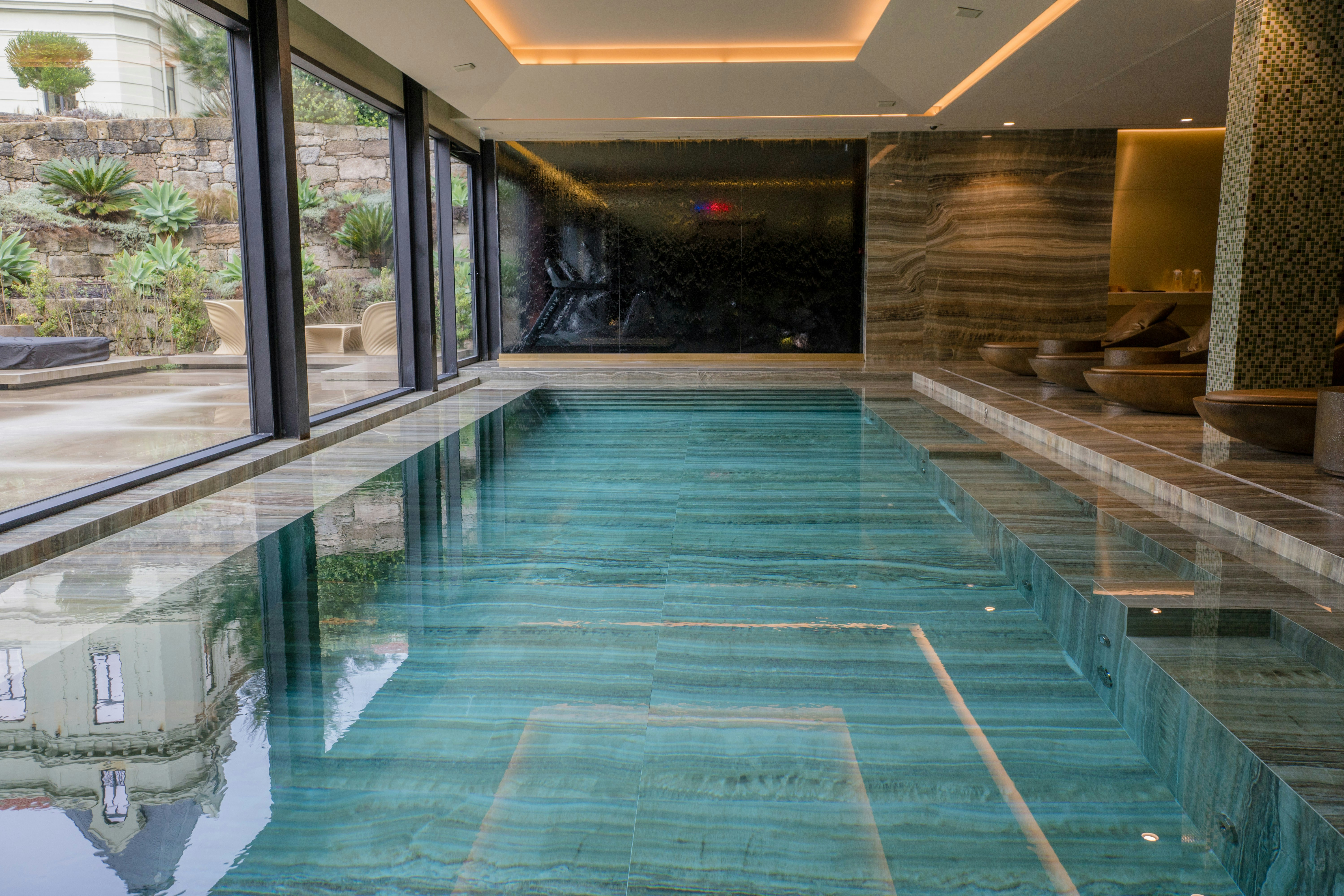 Private pool view
